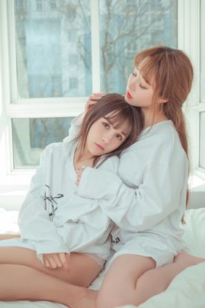 欧美时装连衣裙_1080日韩电影在线