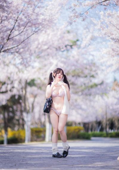 日韩精品成人一区二区三区_4399看片BD国语版完整版