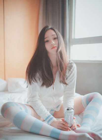 漂亮妺妺3hd中字_国产剧电影完整版