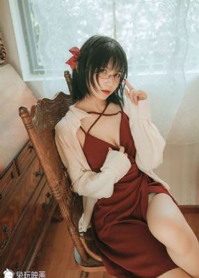 欧美爆乳肥臀熟妇_BD英语高清完整版