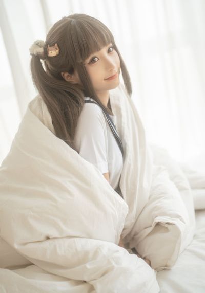 女生欧美唯美头像_高清免费播放